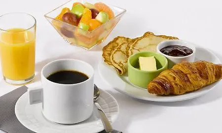 호텔 캄파닐 3*